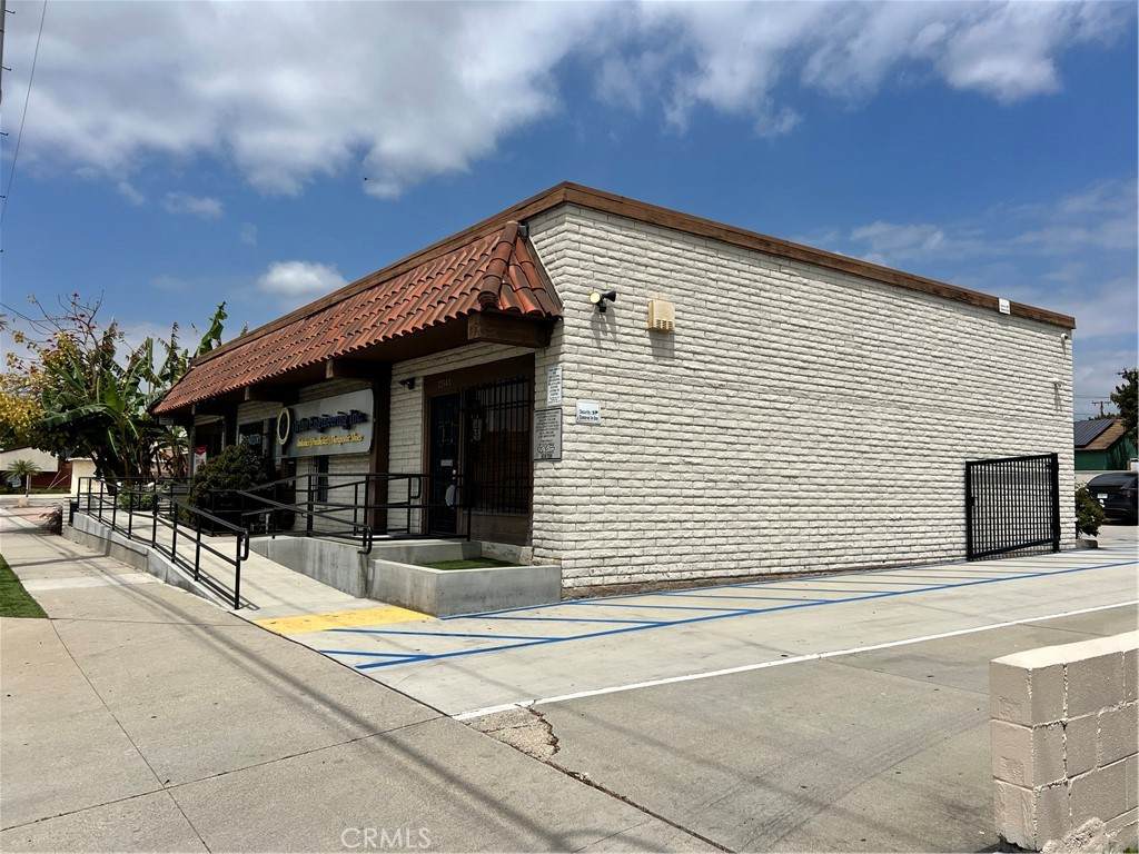 12543 Lambert Road - Photo 1