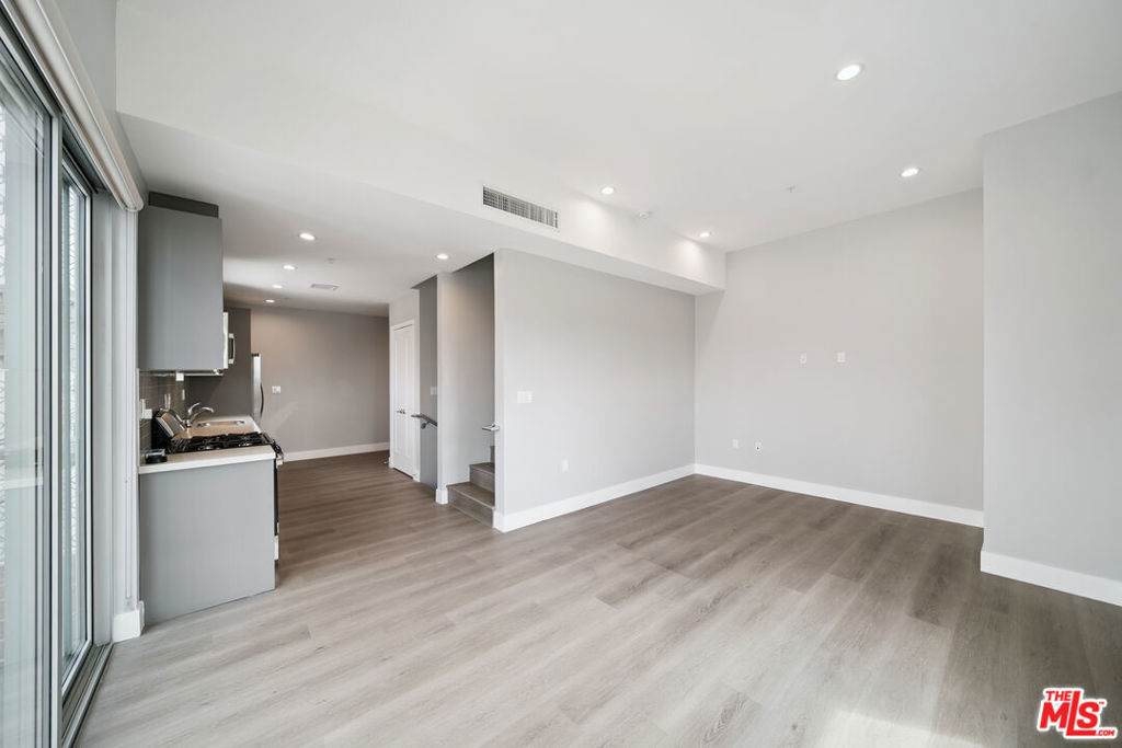 1223 Hayworth Avenue - Photo 1