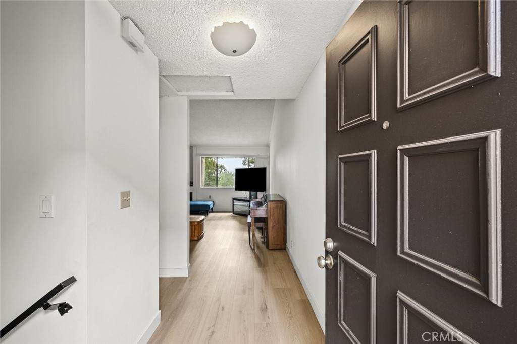 1814 Garvey Avenue - Photo 1