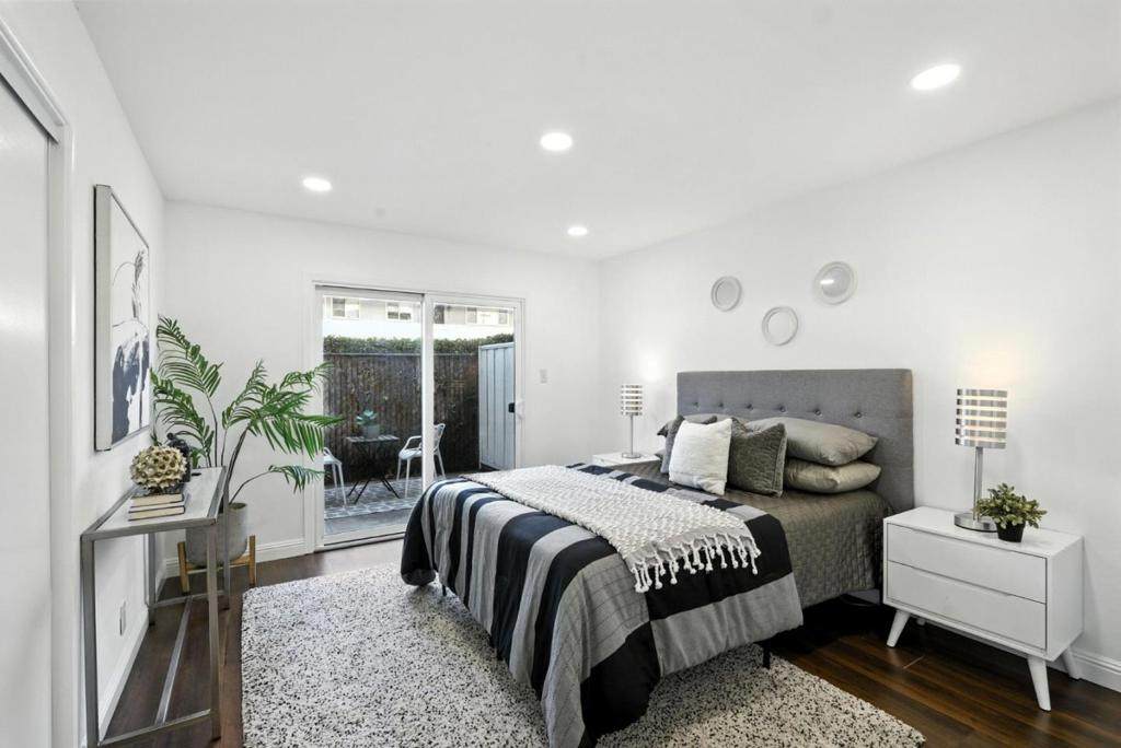 3015 Los Prados Street - Photo 1