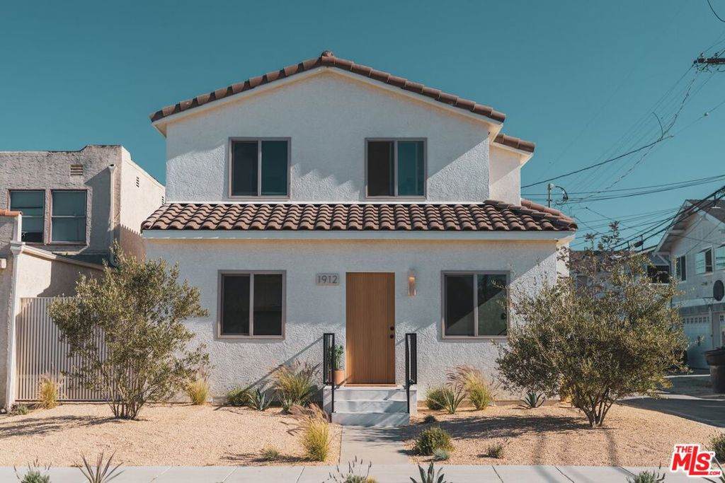 1912 222nd Street - Photo 1