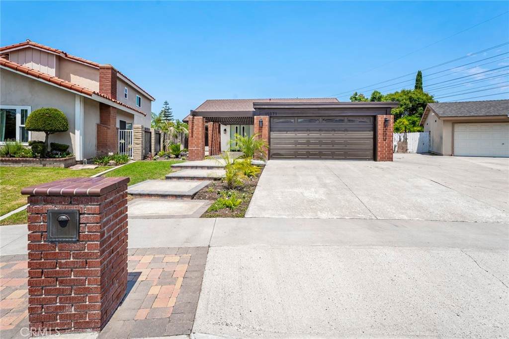 15071 Talley Street - Photo 1