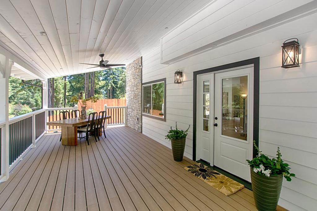 341 Lake Drive - Photo 1