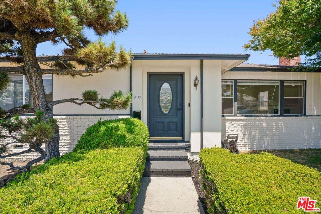 12127 Juniette Street - Photo 1