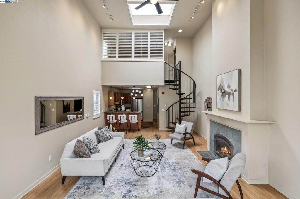 950 Harrison - Photo 1