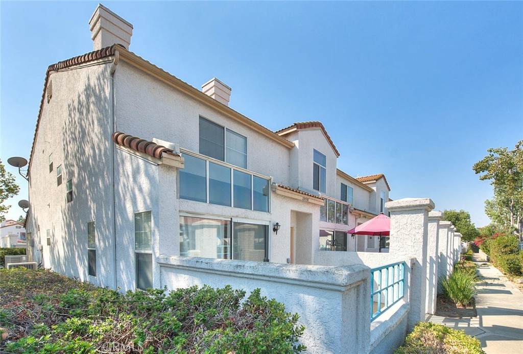 29592 Cara Way - Photo 1