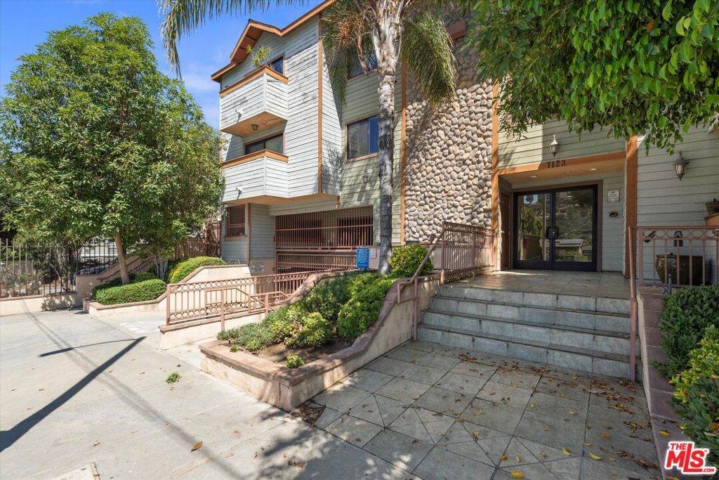 https://bt-photos.global.ssl.fastly.net/socal/orig_boomver_3_375047343-2.jpg