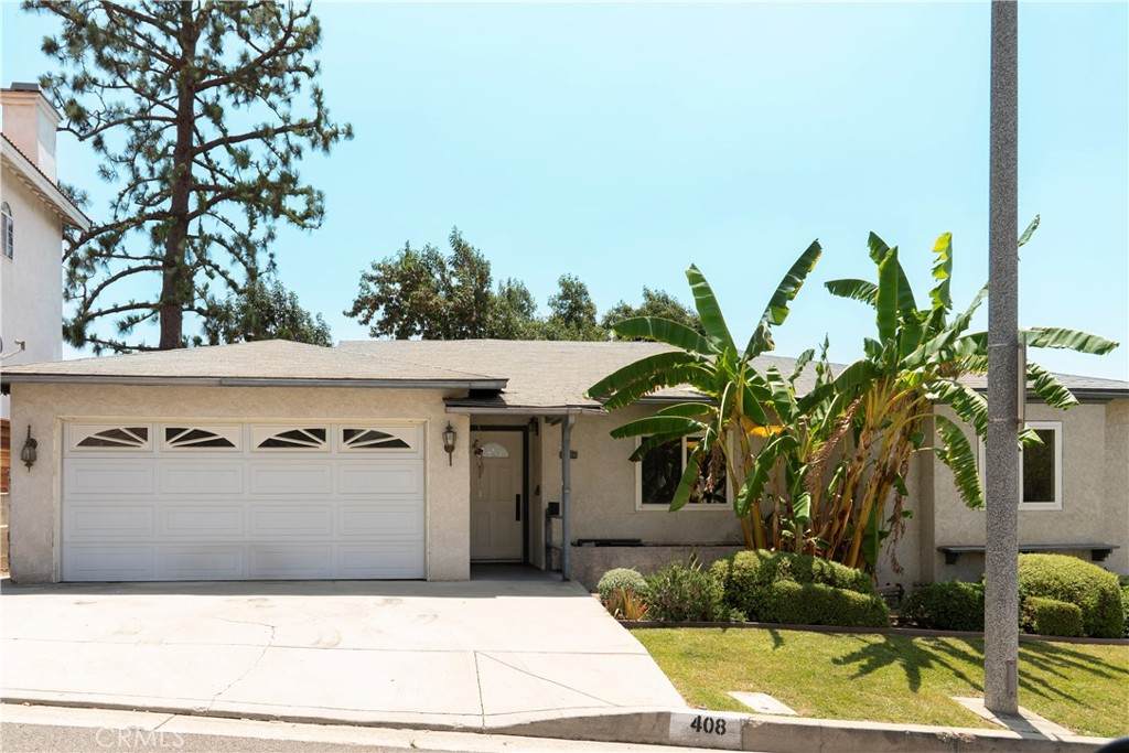 408 De La Fuente Street - Photo 1