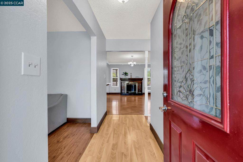 79 Chipman Ln - Photo 1