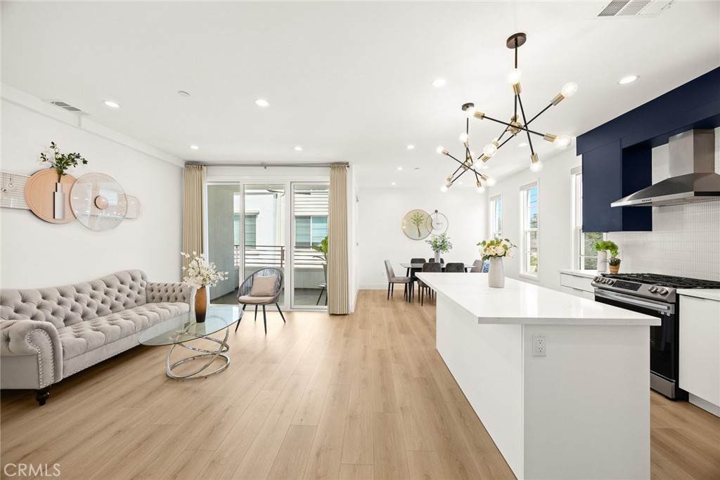 137 Saint Francis St # A, - Photo 1