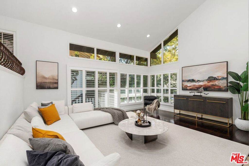 2880 Woodwardia Drive - Photo 1