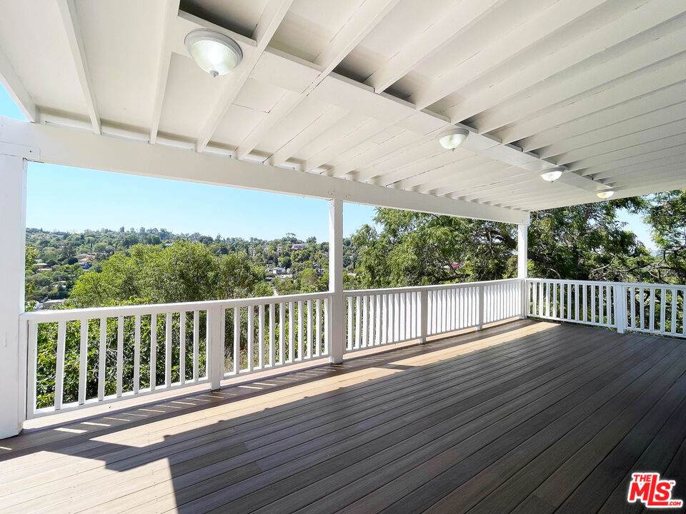 4780 Hub Street - Photo 1