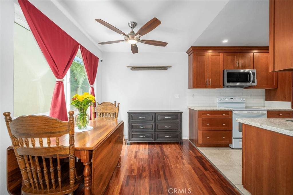 725 Coronado Avenue - Photo 1