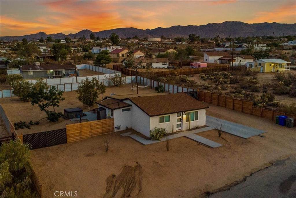 61853 Grand View Circle - Photo 1