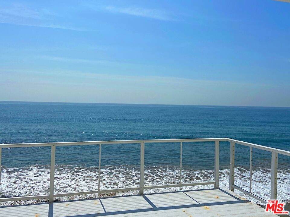 20538 Pacific Coast Highway - Photo 1