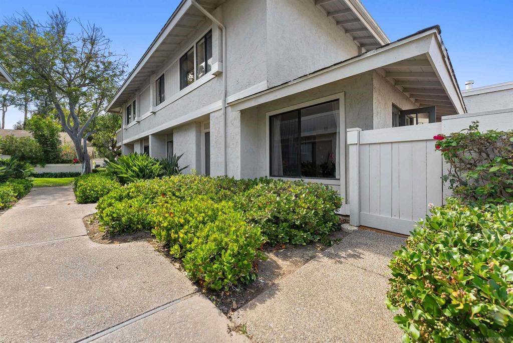 3965 Camino Lindo - Photo 1