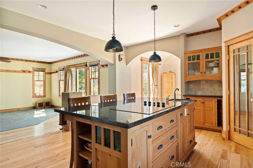 85 Park Drive - Photo 1