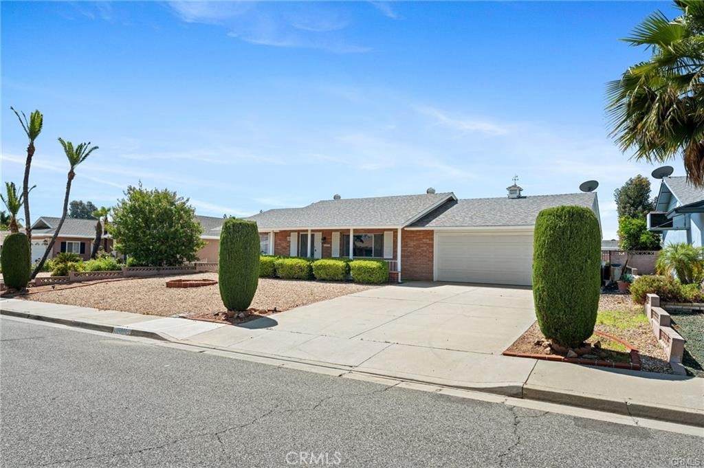 25869 Sandy Lodge Rd. - Photo 1