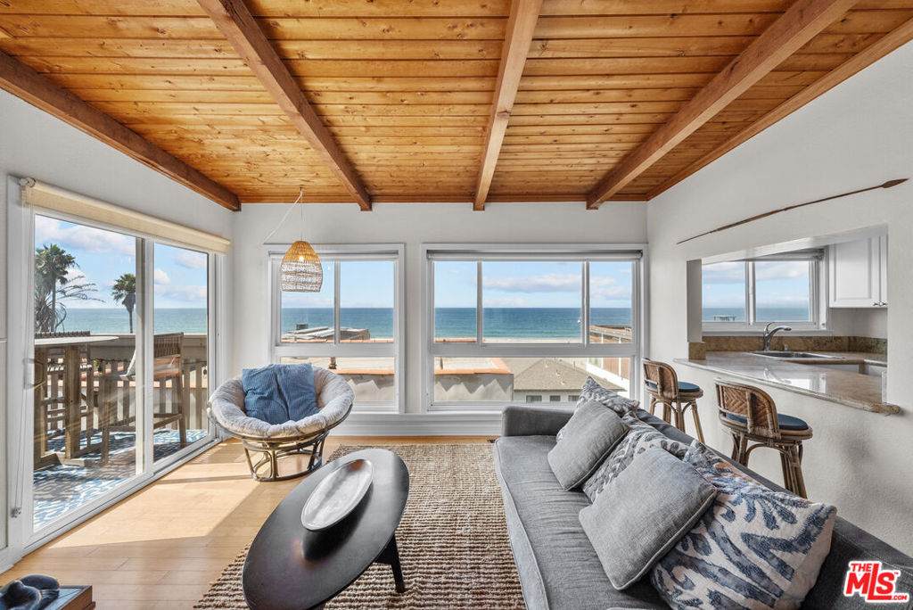 120 7th Street - Photo 1