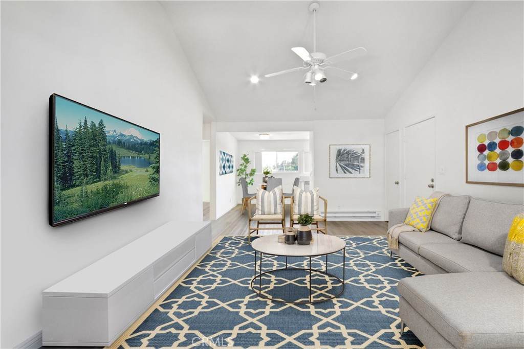 326 Streamwood - Photo 1