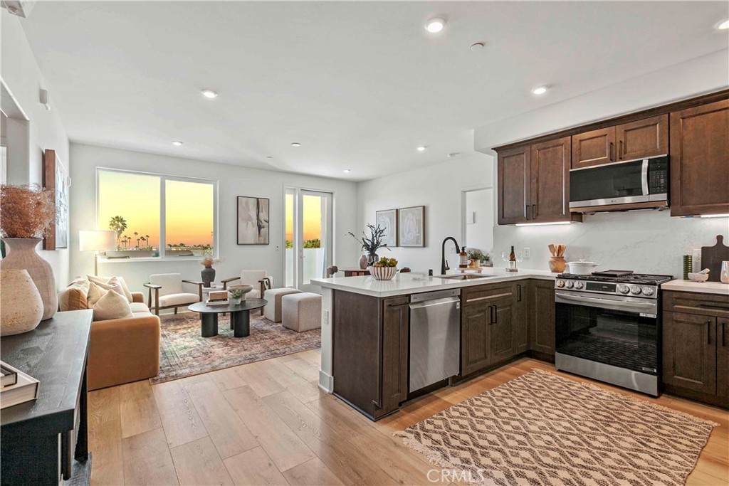 402 Grand Avenue - Photo 1