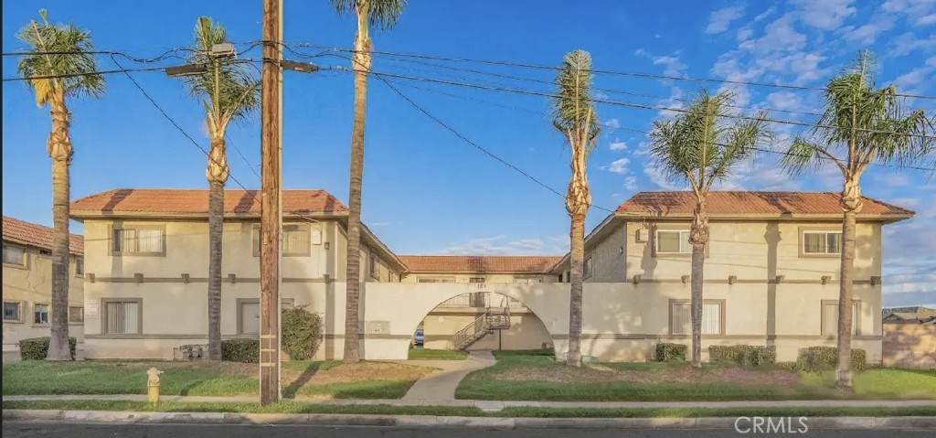 120 13th Avenue - Photo 1