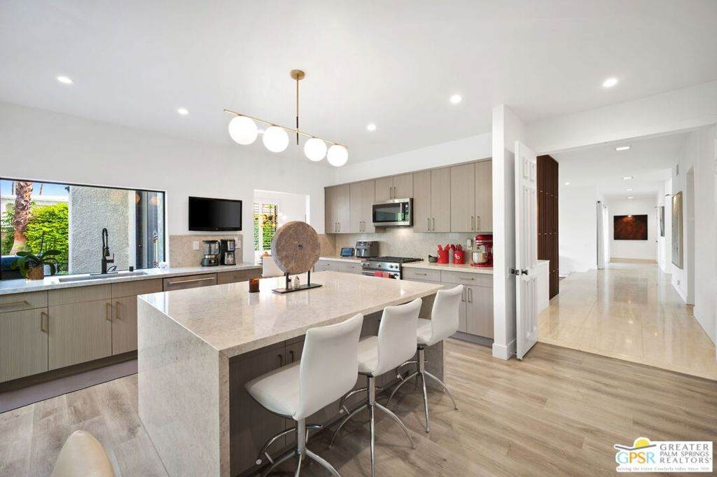 87 Magdalena Drive - Photo 1