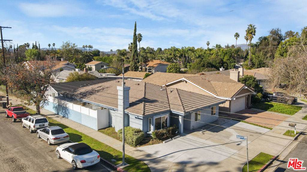 7705 Baird Avenue - Photo 1
