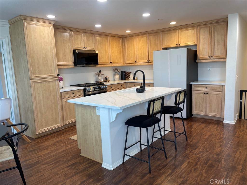 3774 Dunkirk - Photo 1