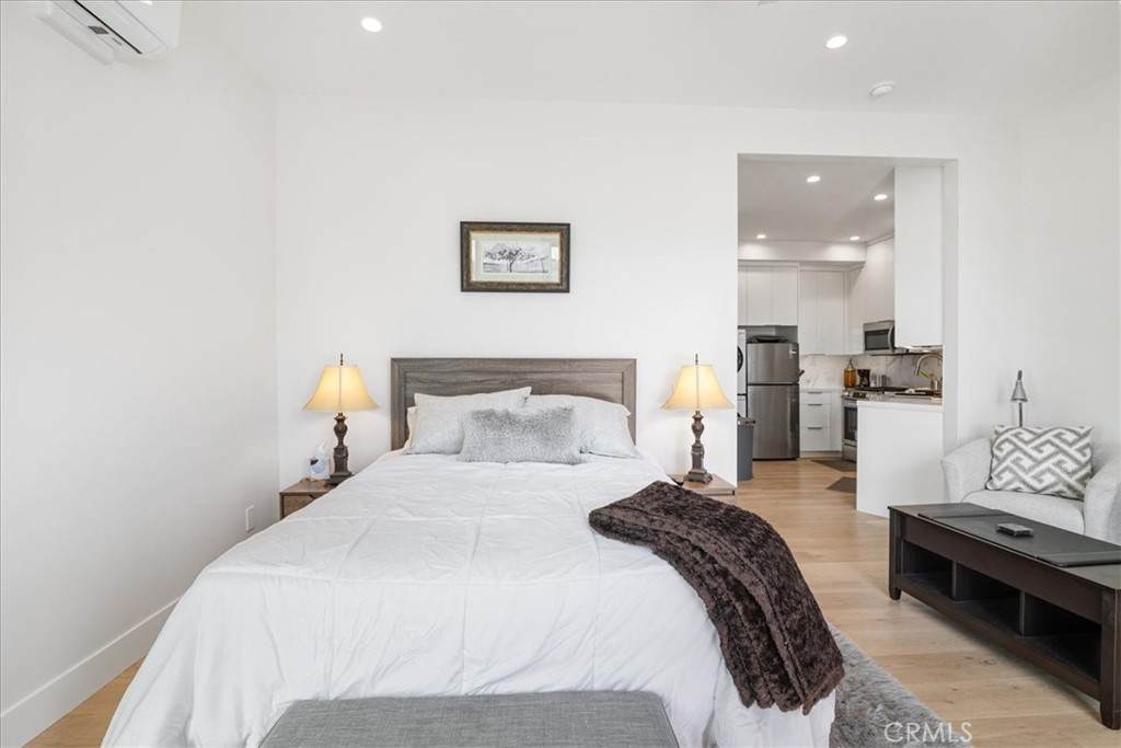 1515 Tahiti Avenue - Photo 1