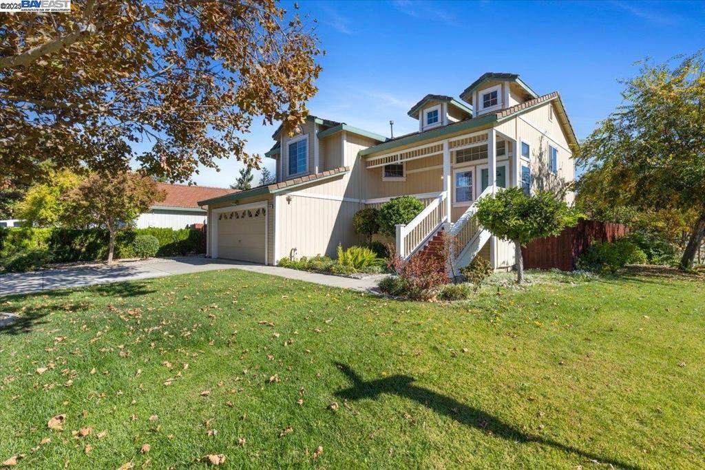 3944 Oak Grove Drive - Photo 1