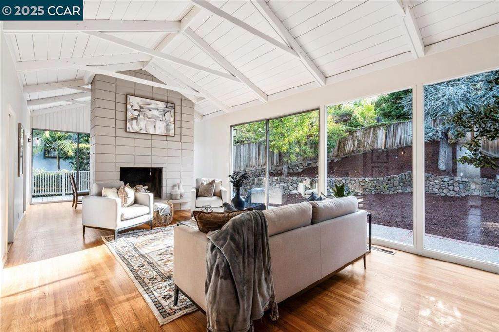 3503 Highland Ave - Photo 1