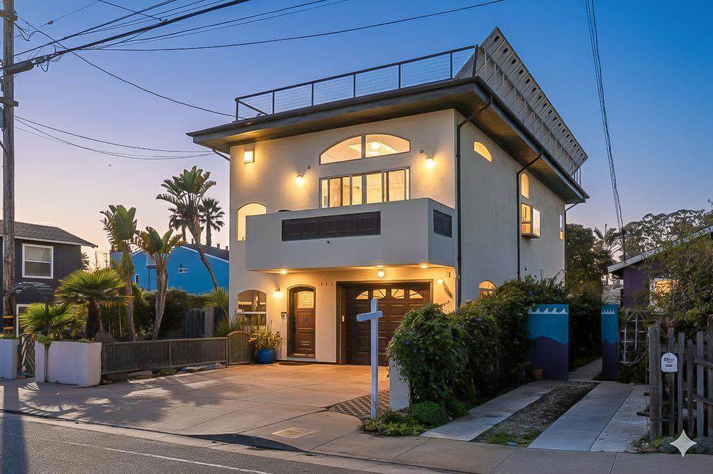 131 30th Avenue - Photo 1