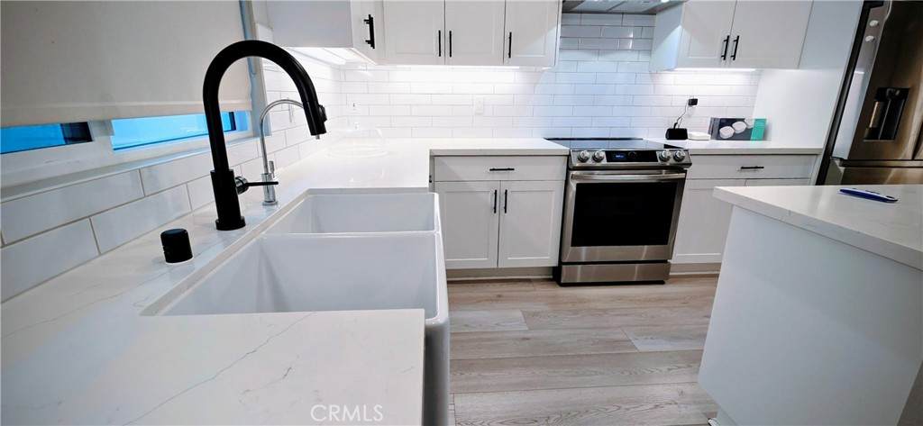 2120 Sagebrush - Photo 1