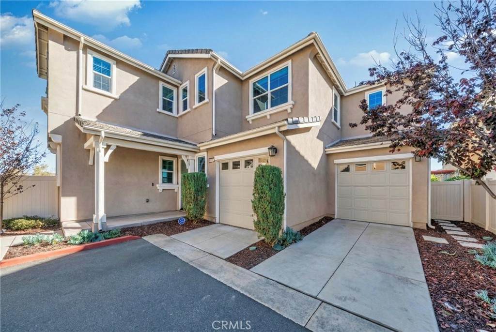 5198 Arlington - Photo 1