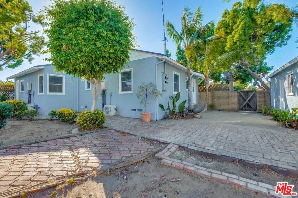 8356 Kittyhawk Avenue - Photo 1