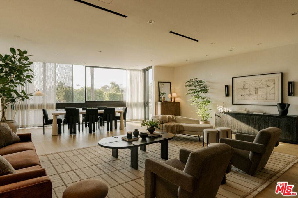 702 Doheny Drive - Photo 1