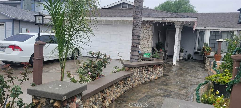 1893 Loma Bonita - Photo 1