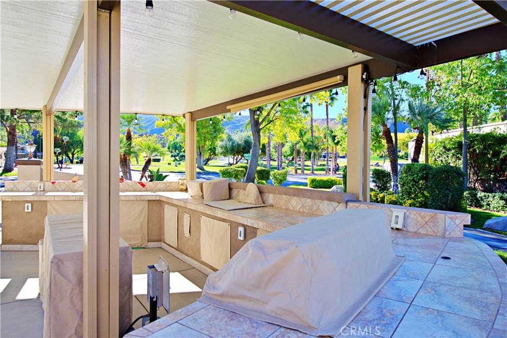 https://bt-photos.global.ssl.fastly.net/socal/orig_boomver_2_407558305-2.jpg