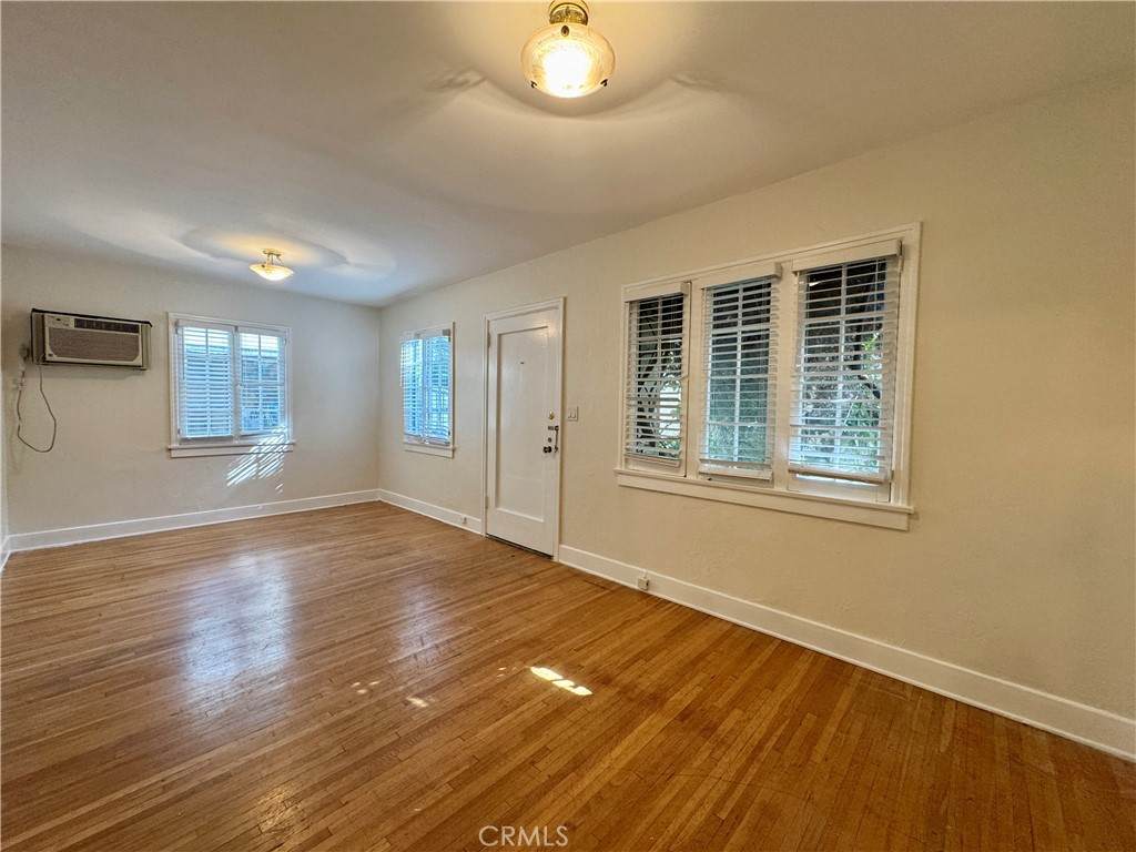 1714 Gillette Crescent - Photo 1