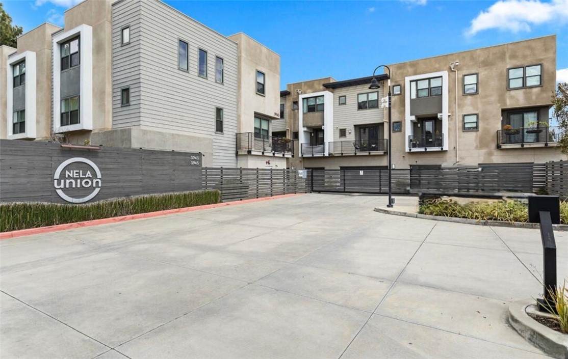 https://bt-photos.global.ssl.fastly.net/socal/orig_boomver_3_410611504-2.jpg