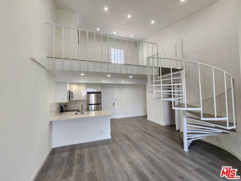 https://bt-photos.global.ssl.fastly.net/socal/orig_boomver_3_410835925-2.jpg