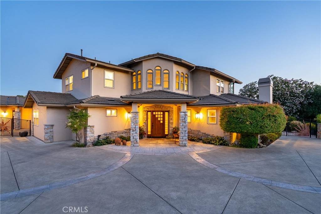 https://bt-photos.global.ssl.fastly.net/socal/orig_boomver_3_411511122-2.jpg