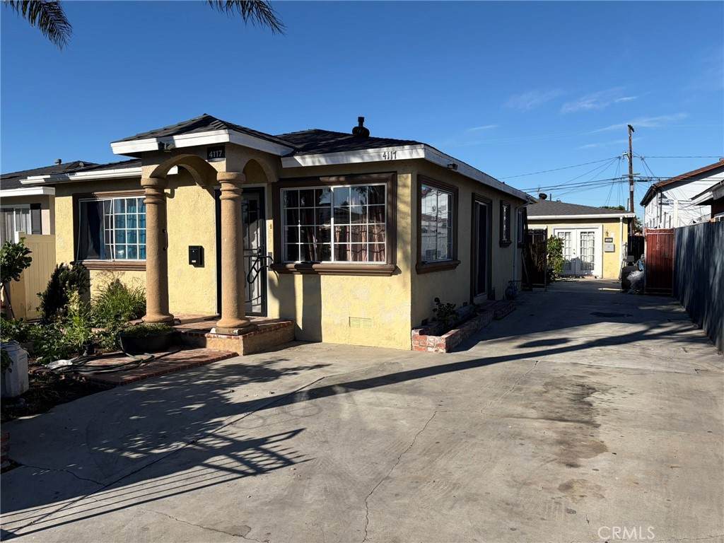4119 162nd - Photo 1