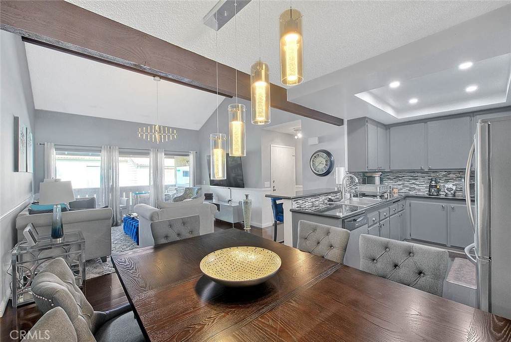44 Carriage Way - Photo 1