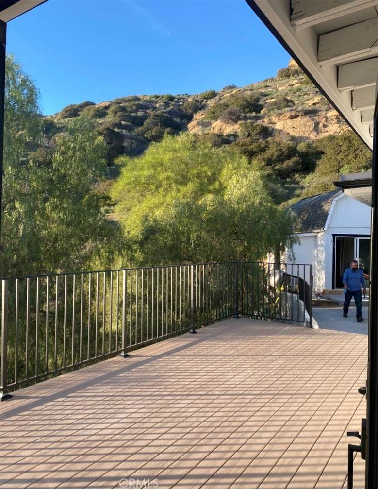 9552 Ventura Way - Photo 1