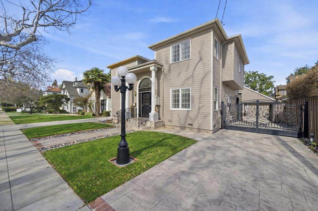 https://bt-photos.global.ssl.fastly.net/socal/orig_boomver_3_416731019-2.jpg