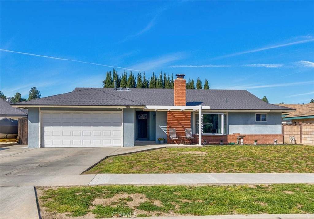 15010 Oakwood Lane - Photo 1