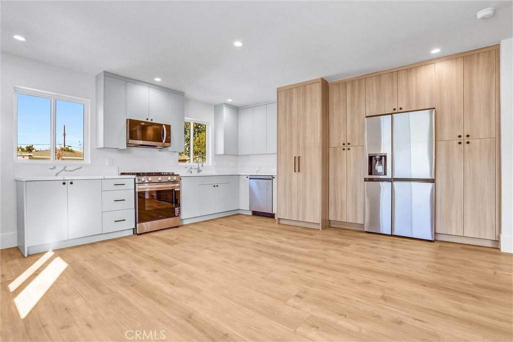 8624 Lubao Avenue - Photo 1