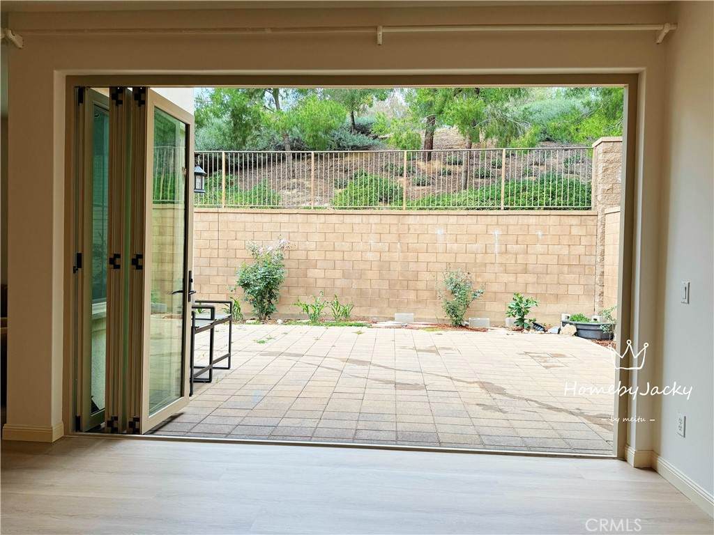 https://bt-photos.global.ssl.fastly.net/socal/orig_boomver_4_419244523-2.jpg